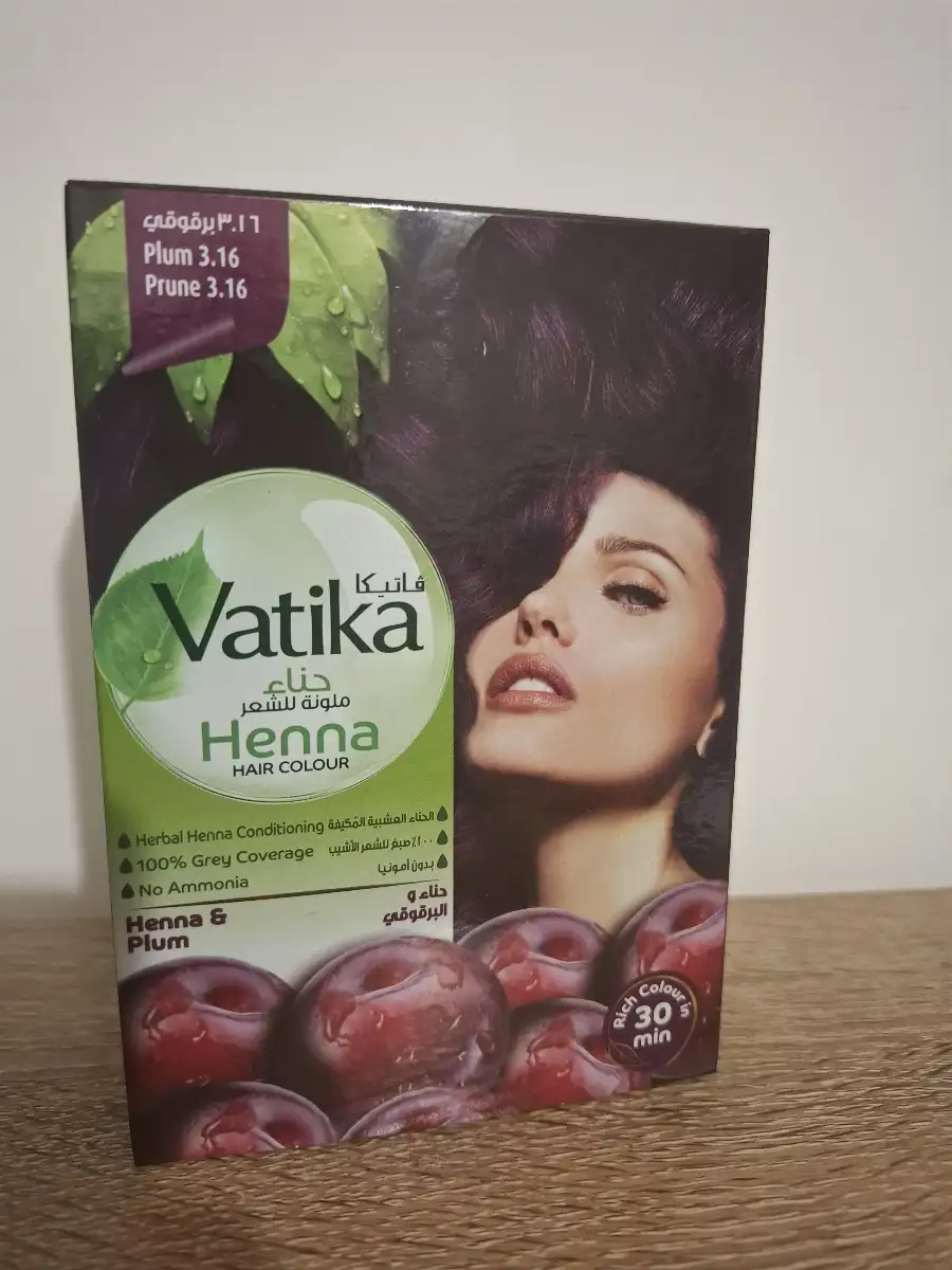 Henné Vatika Noir naturel 1