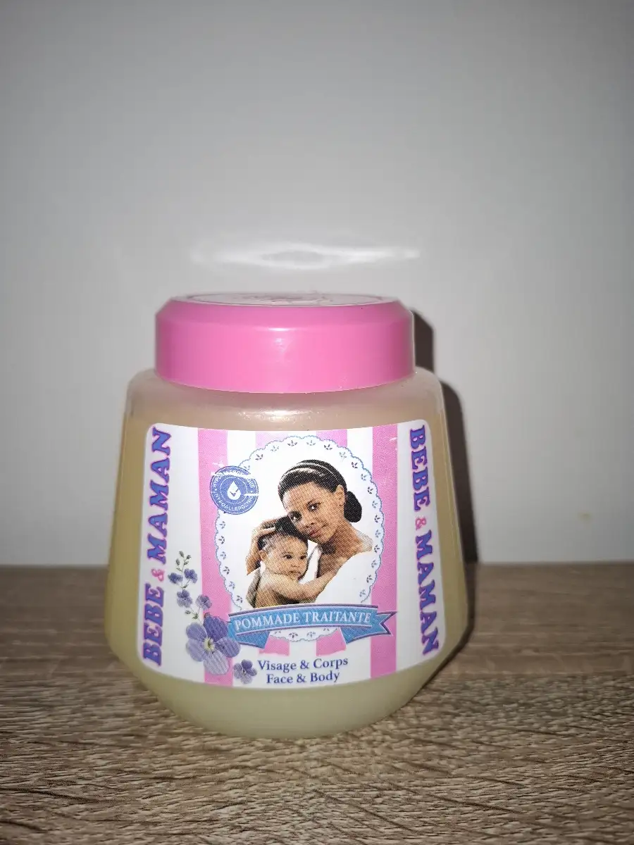 Vaseline Petroleum Jelly 275ml - Bébé & Maman